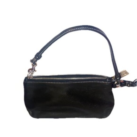 Coach Small Black Leather Wristlet Top Zip Closure Adjustable Strap 7"x4.5" EUC - Picture 4 of 14